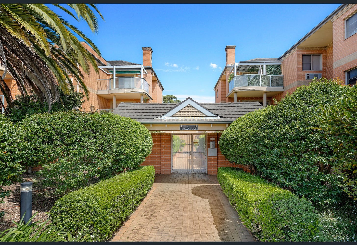 Sold property by CJ Jayasekara at 5/1-9 Yardley Avenue, Waitara, Sydney