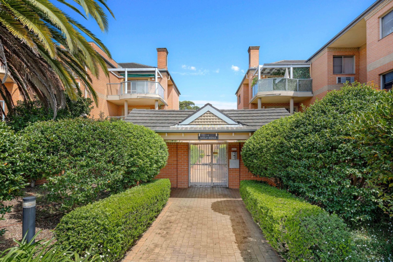 Sold property by CJ Jayasekara at 59/1-9 Yardley Avenue, Waitara, Sydney