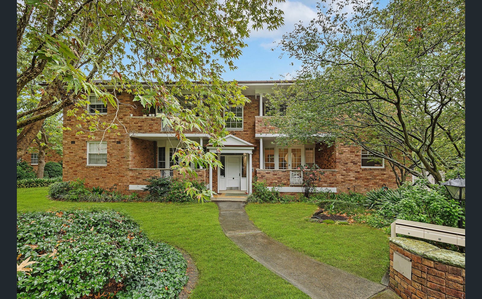 Sold property by CJ Jayasekara at 21/2 Cherry Street, Warrawee, Sydney